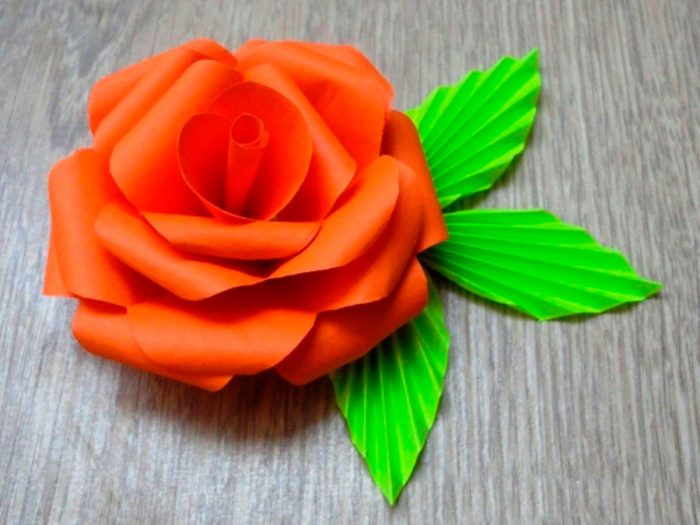 Как сделать розу из бумаги